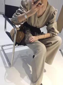 미니멀 브이넥 벌룬 셔링 블라우스 밴딩 와이드 가을 투피스세트 (2color)
