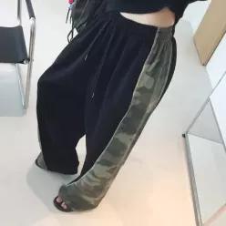 카운팅 밀리터리 카모 배색 트랙 밴딩 와이드 트레이닝팬츠 (2color)