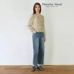 [Thursday Island] 스모킹 러플 스퀘어넥 블라우스(T246MBL137W)