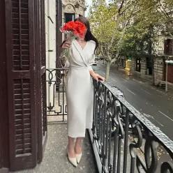 웨번 브이넥 랩 셔링 원피스 봄 가을 데일리룩 데이트룩