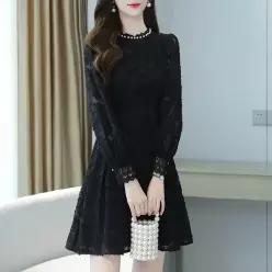 어나더블 페로 자수 원피스