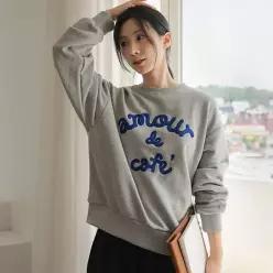 프렌치자수 루즈핏 맨투맨