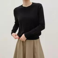 심플리라운드넥니트