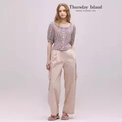 [Thursday Island] 프릴 스퀘어 네크 블라우스(T244MBL262W)
