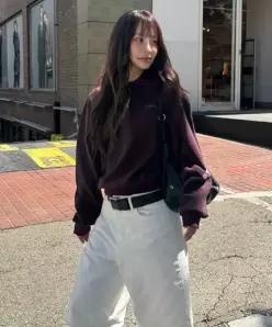 코드그라피 CODEGRAPHY 우먼 스트라이프 카라 맨투맨 버건디