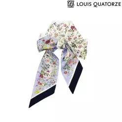 루이까또즈 LOUIS QUATORZE (2ESB956BU) 마리앤방도 실크 스카프 블루 215618