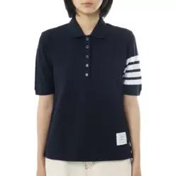 THOM BROWNE 26FW 클래식 피케 4바 반팔 폴로 셔츠 FJP052G 07976 415 4216398