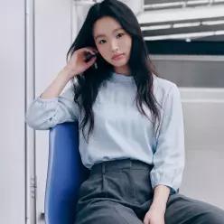 케네스레이디 뉴엘리 백리본 블라우스 ENWBLQI610