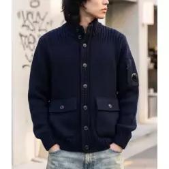 CP COMPANY 26FW Lambswool Lens ButTON Sweater 21CMKN068A 110149A 888 - B 램스울 렌즈 버튼 스웨터 419