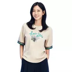 올포유 모델착장 여성 프린팅 소매 포인트 반팔 티셔츠 ALTRM3231-509 457662