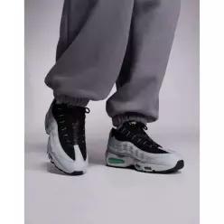 Nike 나이키 에어 맥스 95 스니커즈 그레이와 그린 7188130