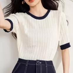 [라일리여성의류] Rly 배색 라운드넥 반팔 니트 짜임 슬림핏 여름 상의