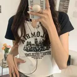 [라일리여성의류] Rly 여성 크롭 반팔티셔츠 트임 심플 53299371)