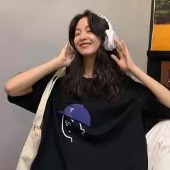 [라일리여성의류] Rly 루즈핏 프린팅 반팔티셔츠 53299858)