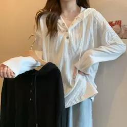 [라일리여성의류] Rly 골지 카라 버튼 후드 긴팔 상의