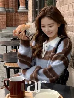 (복슬복슬) 배색 스트라이프 카라넥 버튼 긴팔 니트 데일리포인트룩 데일리룩 데이트룩 출근룩 나들이룩 nt5321