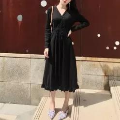 [옷자락] 프릴 플레어 미디원피스_블랙 벽돌레드(블랙 완판)