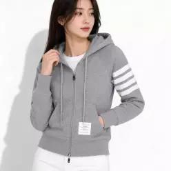[톰브라운] 사선완장 루프백 저지 니트 FJT001A 00535 055 157352367