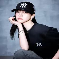 엠엘비 3ACPB316N-50BKS 시그니처 올오버 패치 스트럭쳐 볼캡 NY (Black) 5909736