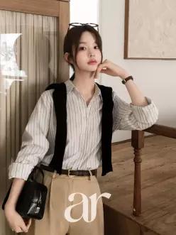 (2WAY연출/기본슬림핏) 사이드 버튼 투웨이 스트라이프 셔츠 블라우스 bs8888