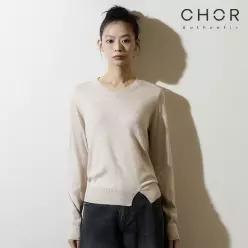 코어 어센틱 26FW 실크 브이넥 니트 3종 [런칭 가격 89,900원]
