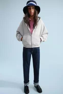 [국내매장] ZARA 여아 0FR. 파리 X 자수 지퍼 스웨트셔츠 - 그레이 5431/011/812 556691