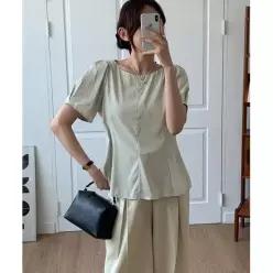 드로우핏 우먼 [드로우핏우먼 X 꾸니] 캄파눌라 퍼프 슬브 블라우스 [BEIGE] 62