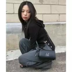 MUCENT 아라 메탈 로고 미니 숄더백 남녀공용 P0000BKI 886610