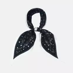 루이까또즈 LOUIS QUATORZE (2ESD971BL) 스테인 마름모 실크 스카프 블랙 220928