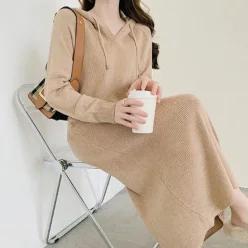여성 후드 롱 니트 원피스 긴팔 티셔츠 봄 가을 간절기 블랙 아이보리