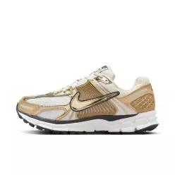 Nike 여성 줌 보메로 5 신발 7741517