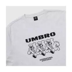 엄브로 UMBRO 더비독 트리플 반팔 티셔츠 라이트 그레이 UR123CRS33 UR123CRS33_WMG0 129292