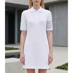 THOM BROWNE 26 텍스처드 피케 4-바 폴로 드레스 FJD134A J0248 100 4216541