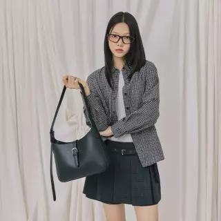 BUCKLE STRAP SHOULDER BAG AR7AB823