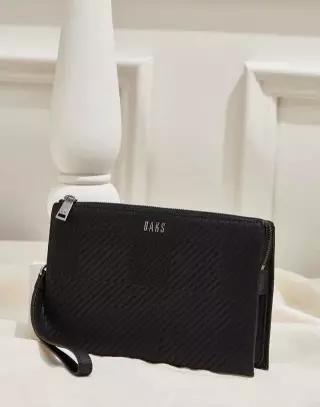ACC [쇼핑백동봉][GREAT HOUSE CHECK] 블랙 체크배색 소가죽 클러치백 DBBA3F305 LE1214
