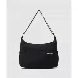 UMBRO 에센셜 투포켓 크로스백 블랙 UR123CBG17