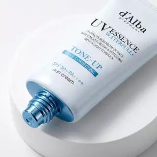 [산뜻투명톤업] 달바 워터풀 블루 톤업 선크림 50ml