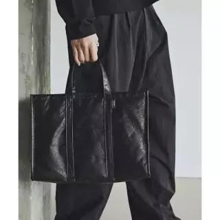 KANEITEI STRUCTURE BRIEFCASE BLACK / UPCYCLED