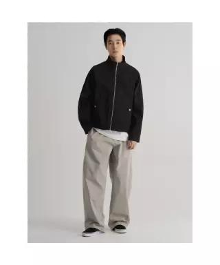 에잇세컨즈 하이넥 스포티 숏 블루종 블랙 456439MCM5 6281856