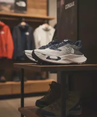 노스페이스 NS97R52A 남성 벡티브 엔듀리스 4 NAVY
