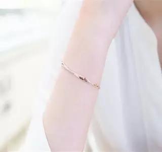 미니골드 김천주얼리 14K 18K 카리드 여자 금팔찌 BNAM4112럭셔리고급 볼드금팔찌
