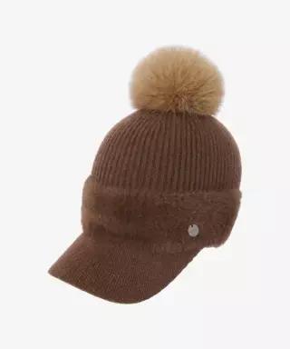 NE3CS56B 여성 웜 폼폼 캡 CHOCOLATE