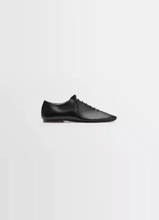25FW  뮬 슬리퍼 FO0245LL0023999 BLACK DOM