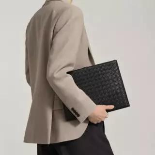 보테가베네타 온쇼페 603432 V3US2 8966 603432 VCPQ1 8984) 인트레치아토 클러치백