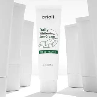 BRIALL HOMME 데일리 화이트닝 수분진정 선크림 SPF50+/PA++++ 50ml