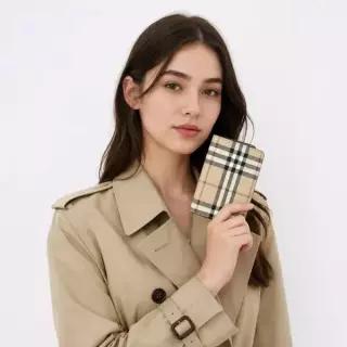 [버버리] 빈티지 체크 레더 바이폴드 월렛 베이지 8073975 157979914