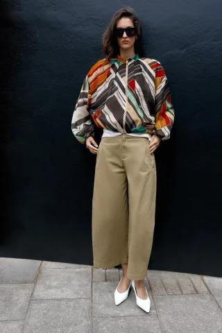 ZARA 포인티드 키튼 힐 슈즈 - 화이트 2228/810/001