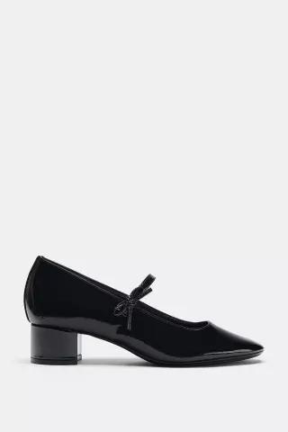 ZARA 에나멜 이펙트 힐 슈즈 - 블랙 3805/810/800