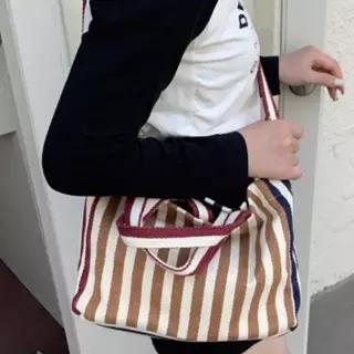 [라일리] Rly 니트 토트백 스트라이프 숄더백