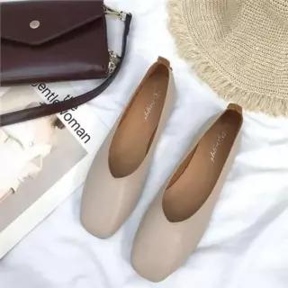 [라일리] Rly 로퍼 단화 슈즈 직장인 스퀘어 에나멜 출근 가죽